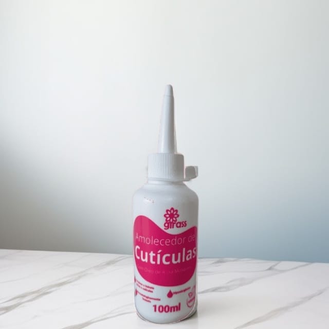 amolecedor de cutículas